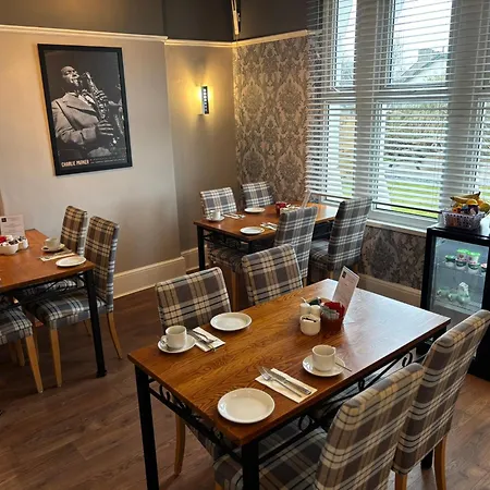 Cumbrian 4*