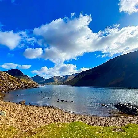 호텔 Cumbrian 4*